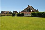 Lovely Child-friendly Holiday Home in Texel near Sea