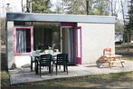 Comfortable bungalow with a tree house box bed on the Veluwe