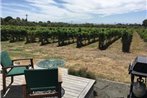 Tuki Vineyard Cottage