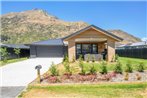 Wanderlust - Queenstown Holiday Home