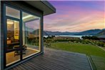 Mt Gold Haven - Sleeps 8 - Lake & Mountain Views