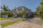 Surf Stay - Whitianga Holiday Home