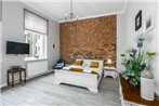 Modish Studio Poznan Old Town by Renters