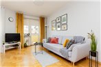 Mokotow Apartment Bluszczanska by Renters