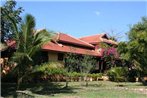 The Pool and Palm Villa