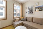 LovelyStay - Colorful Flat in Iconic Street