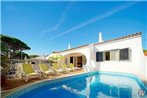 Vale do Lobo Villa Sleeps 6 with Pool and Air Con