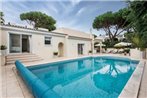 Vale do Garrao Villa Sleeps 8 with Pool Air Con and WiFi