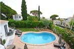 Vale do Garrao Villa Sleeps 8 with Pool Air Con and WiFi