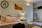 Peniche surf lodge Private apartment 1