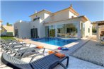 Villa Albufeira Golf Dois Superb V5 sleeps 12 Short Walk to Albufeira Centre