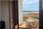 Fortaleza 1BDR Apartment W/Balcony by LovelyStay