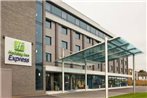 Holiday Inn Express London Heathrow T5