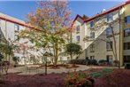 Red Roof Inn & Suites Atlanta - Midtown