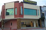 OYO 89665 Royale City Hotel