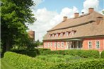 Schloss Rothenklempenow Gastehaus fur Jung und Alt