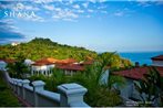 Shana by the Beach Manuel Antonio