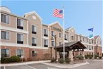 Staybridge Suites Milwaukee West-Oconomowoc