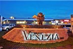 Subic Bay Venezia Hotel