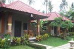 Suka Sari Cottages