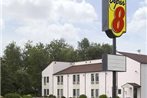 Super 8 by Wyndham Canton/Livonia Area