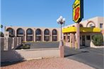 Super 8 by Wyndham Tucson/East/D.M.A.F. Area