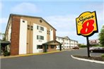 Super 8 by Wyndham Louisville Airport