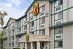 Super 8 by Wyndham Stamford/New York City Area