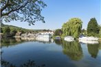 Swan At Streatley