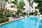 Park Lane Resort Jomtien with large lagoon swimming pool