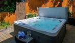 The Coachhouse - Cottage with Private Hot tub