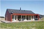 Three-Bedroom Holiday home in Brovst 2