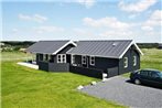 Three-Bedroom Holiday home in Lokken 40