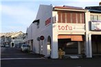 Tofu Cafe, Beds & Bikes