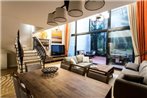 Amazing Triplex Apartment By Deniz Suites