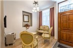 Nostalgic Duplex House near Trendy Attractions in Sisli