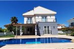 Beautiful 4-Bed Villa Beril with private pool