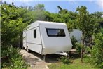 Kenting Houbihu Camping Car B&B