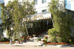 Tygyn Darkhan Hotel