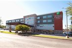 Holiday Inn Express & Suites