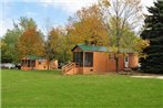 Plymouth Rock Camping Resort Deluxe Cabin 12
