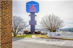 Motel 6-Hillsville