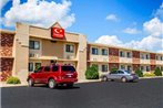 Econo Lodge Inn & Suites Newton