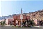 Quality Suites Moab near Arches National Park