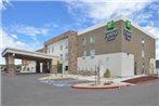 Holiday Inn Express & Suites Williams