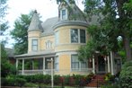 C.W. Worth House Bed and Breakfast