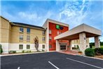 Holiday Inn Express & Suites Crossville