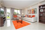 Comfortable 1BD Apartment with Water View in Hallandale Beach