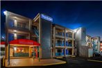 Travelodge by Wyndham Houston Hobby Airport