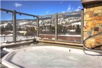 2752 Slopeside Condo